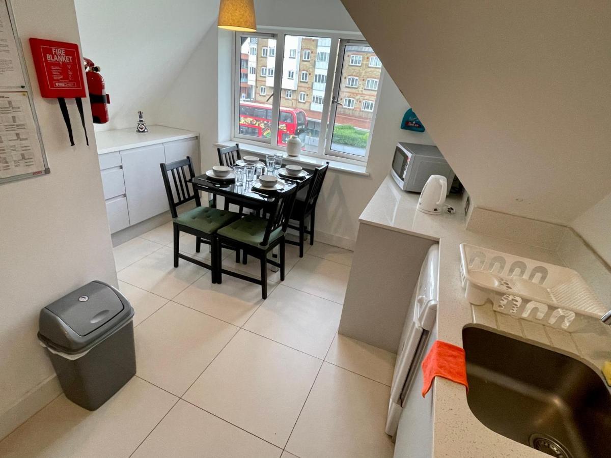 2 Bedroom 2 Bathroom Apartment 8 Including Free Parking Bromley Eksteriør billede